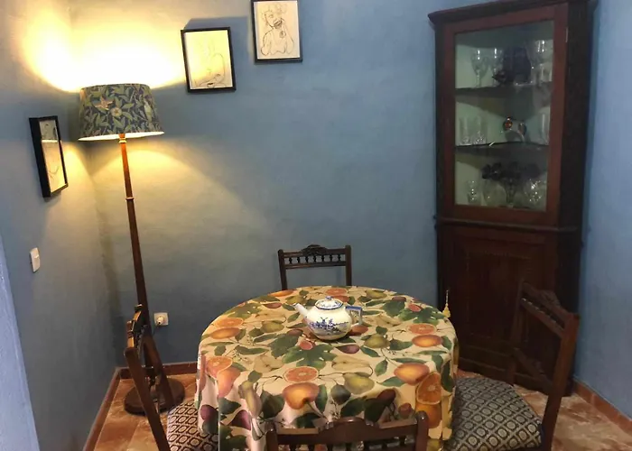 Andaluz Living - Traditional Andalusian House, Casa De Vecinos